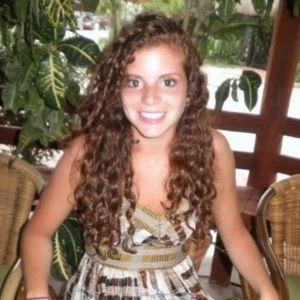 Meet your Posher, Rebecca